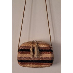 Vintage Liz Claiborne wicker purse with defects